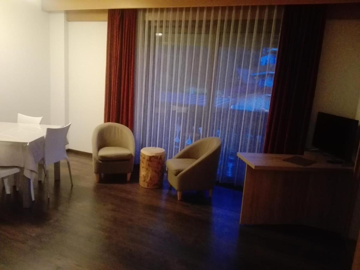 Residence Anda Pozza di Fassa Exterior foto